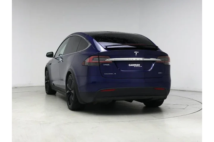 $34998 : Tesla Model X 2019 AWD 100D image 6