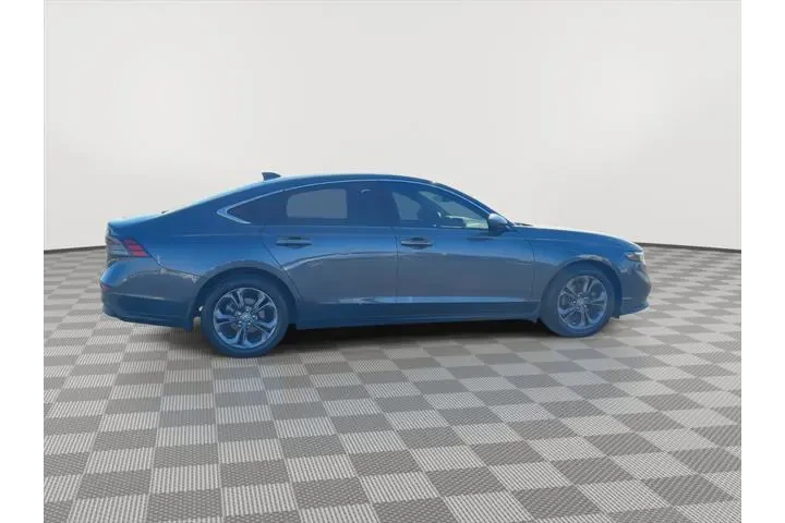 $25000 : Honda Accord 2023 EX 4dr Sed image 9