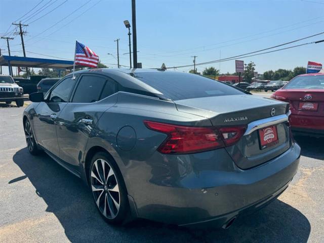 $17499 : 2017 Maxima 3.5 SR image 8