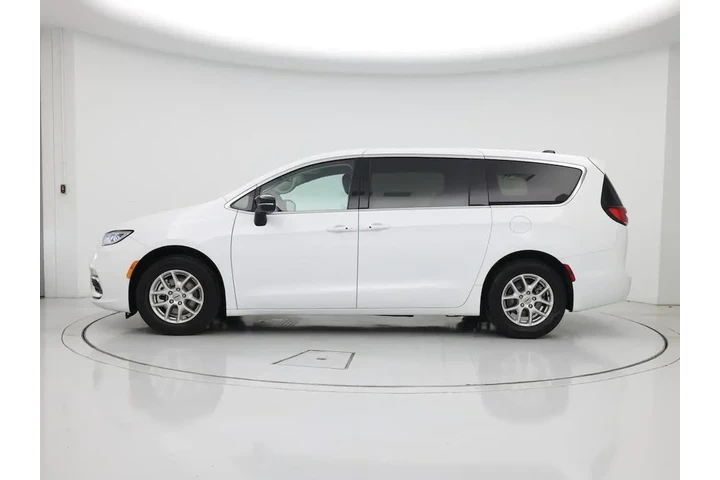 $28998 : Chrysler Pacifica 2024 Touri image 3