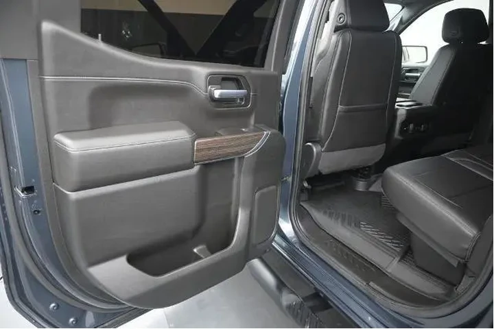 $38585 : Chevrolet Silverado 1500 202 image 9