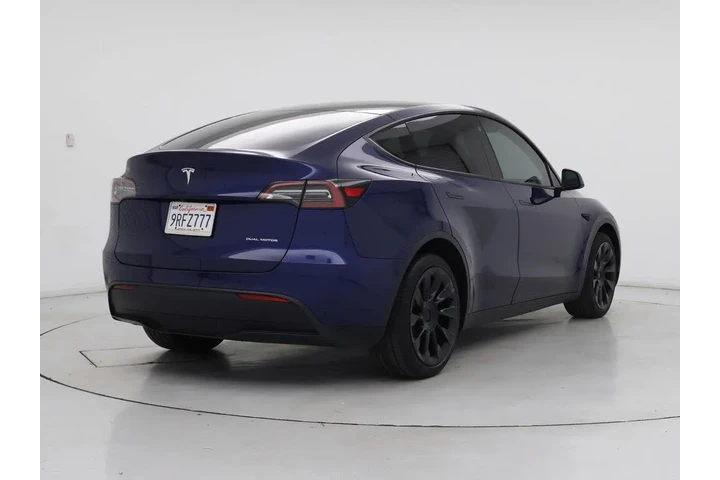 $32998 : Tesla Model Y 2022 AWD Long image 8