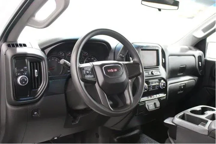 $19912 : GMC Sierra 1500 2020 4x2 Bas image 2