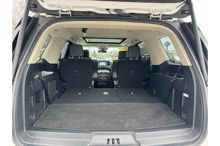 $37700 : Ford Expedition 2021 4x4 Pla image 9