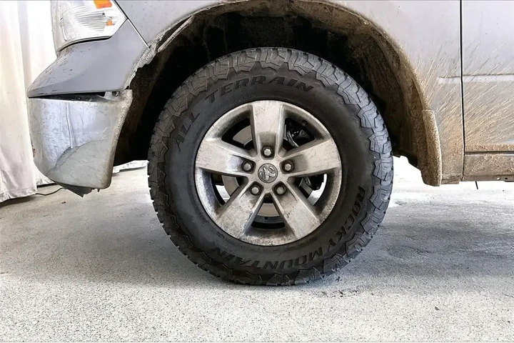 $20591 : Ram 1500 Classic 2019 4x4 Lo image 6