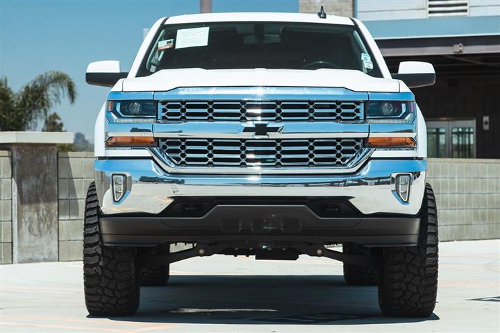 2018 Silverado 1500 LT image 6