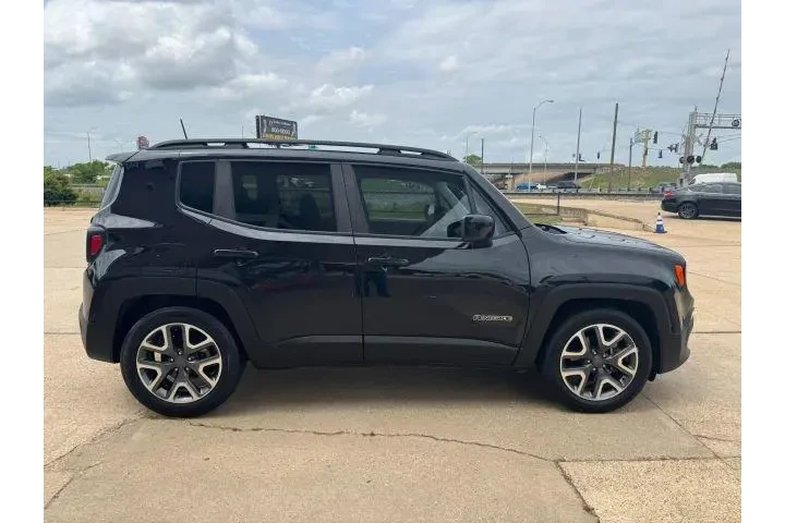 $7900 : Jeep Renegade 2018 Latitude image 6