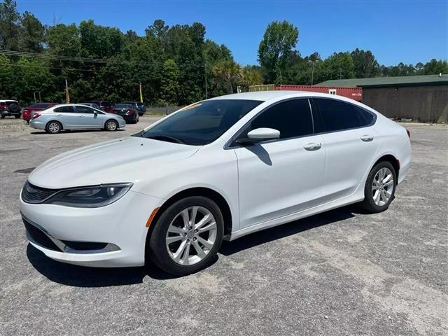 $8990 : 2016 CHRYSLER 200 image 4