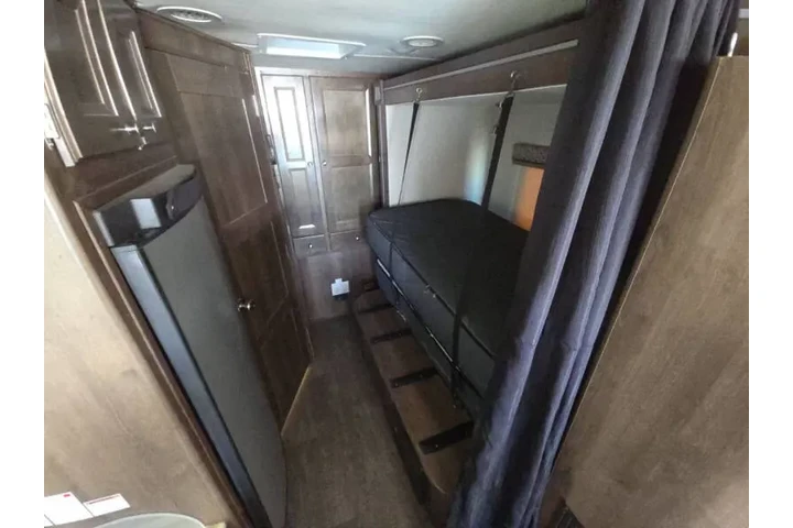 $89999 : 2019 Coachmen RV Prism 24EF F image 4