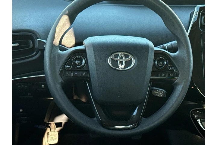$25075 : Toyota Prius 2020 L Eco 4dr image 10
