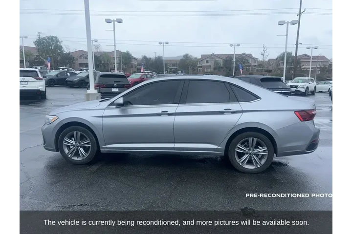 $17795 : Volkswagen Jetta 2024 SE 4dr image 7