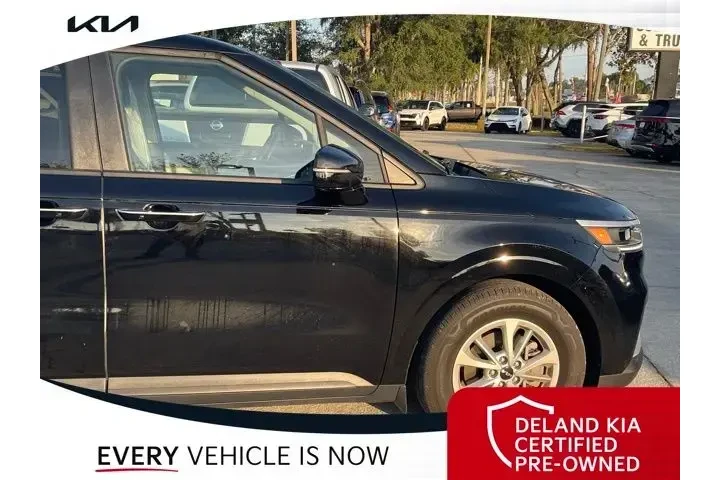 $31999 : Kia Carnival 2024 LX 4dr Min image 9