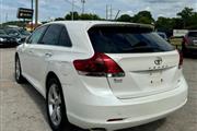 $8900 : 2015 Venza XLE thumbnail