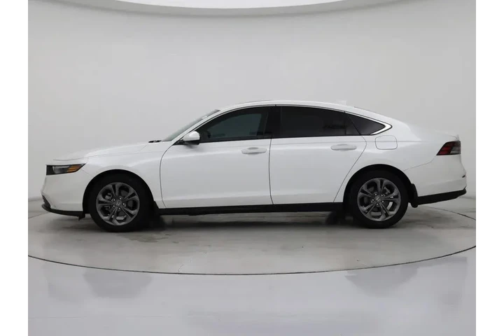 $26998 : Honda Accord 2024 EX 4dr Sed image 3