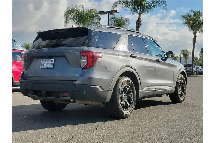 $31085 : Ford Explorer 2022 AWD Timbe image 3