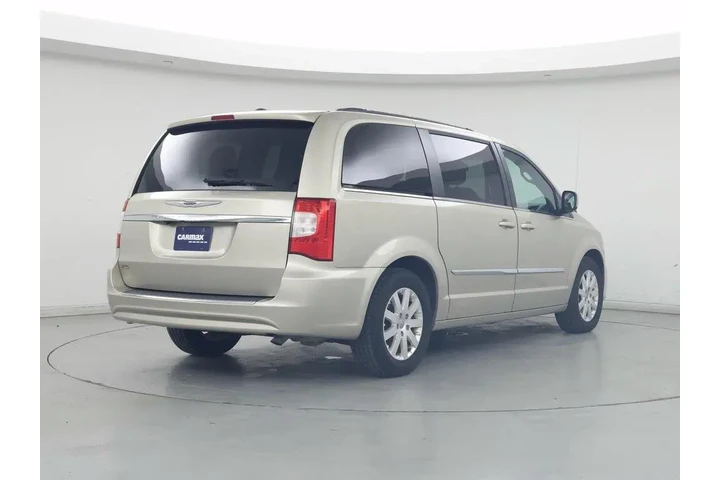 $21998 : Chrysler Town and Country 20 image 8