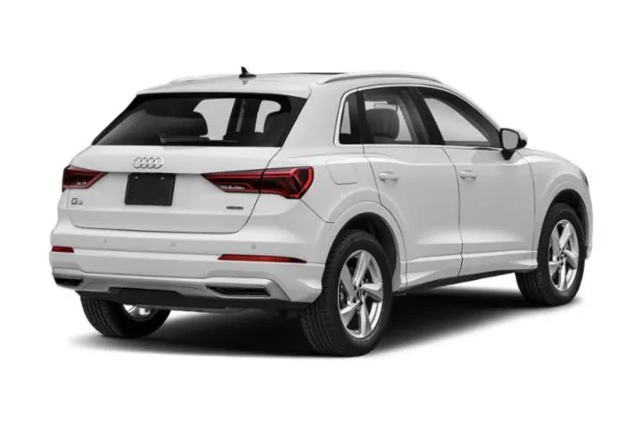 $22462 : Audi Q3 2021 AWD quattro S l image 2