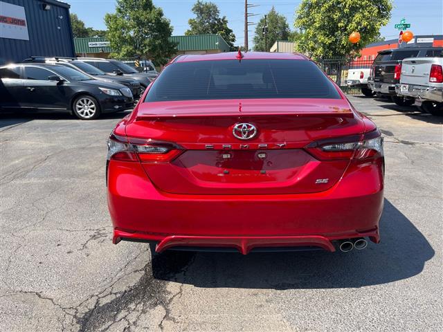 $25088 : 2022 Camry SE, CLEAN CARFAX, image 8