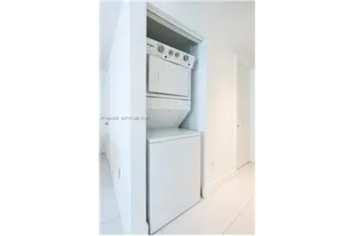 $3900 : Rental property with 2 bedro image 4