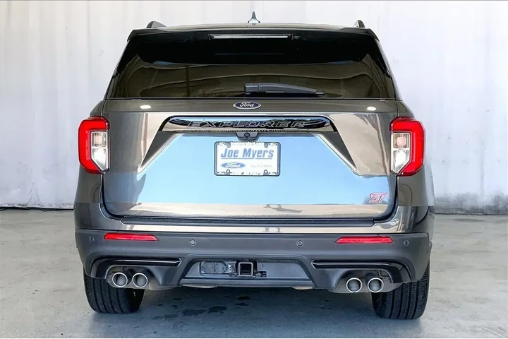 $26290 : Ford Explorer 2020 AWD ST 4d image 3