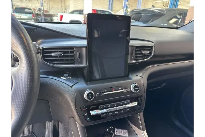 $34461 : Ford Explorer 2020 AWD ST 4d image 10