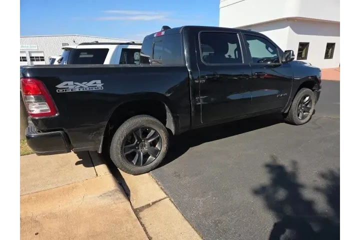 $31159 : Ram 1500 2021 4x4 Big Horn 4 image 3