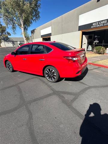 $9595 : 2019 Sentra SR image 8