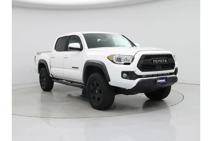 $29998 : Toyota Tacoma 2019 4x4 TRD P image 1