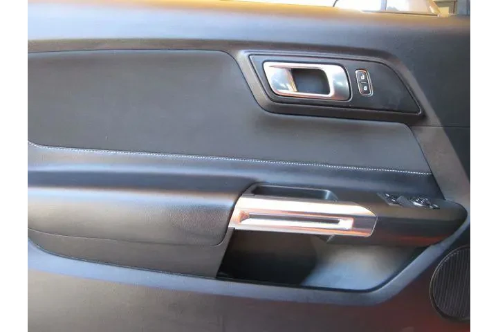 $24950 : Ford Mustang 2020 EcoBoost 2 image 9
