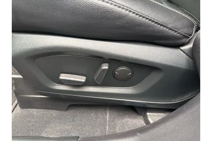 $34500 : Ford Explorer 2022 AWD ST 4d image 7