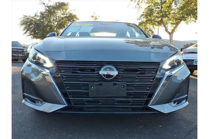 $18500 : Nissan Altima 2024 2.5 SV 4d image 8