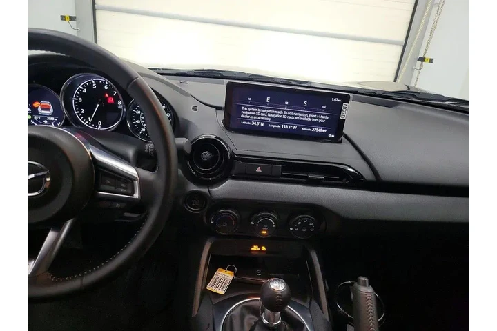 $26998 : Mazda MX-5 Miata 2024 Sport image 9