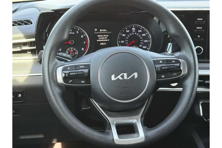 $19980 : Kia K5 2022 LXS 4dr Sedan image 9