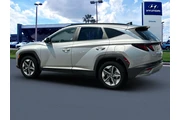 $22988 : Hyundai TUCSON 2025 SEL 4dr thumbnail