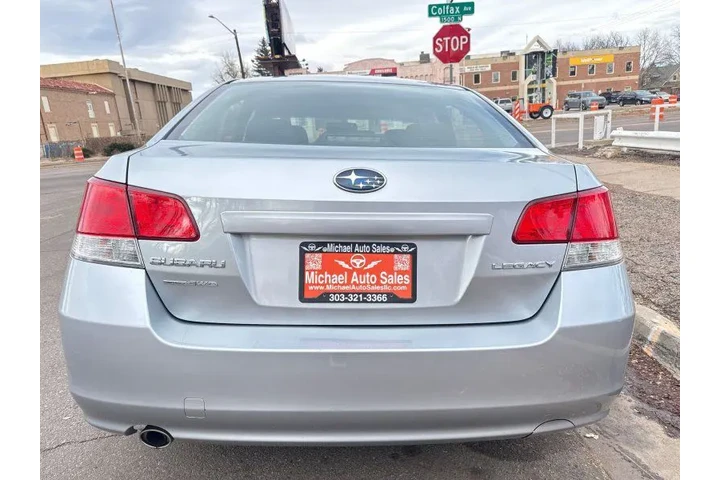 $9995 : 2013 Legacy 2.5i Premium image 5