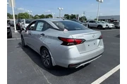 $17995 : Nissan Versa 2025 S 4dr Seda thumbnail