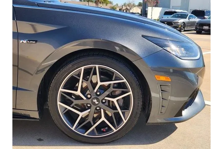 $18907 : Hyundai SONATA 2022 N Line 4 image 8