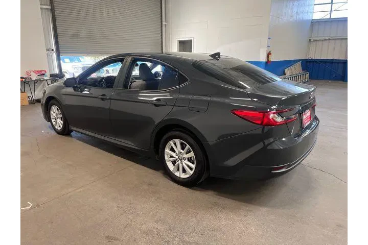 $25971 : Toyota Camry 2025 SE 4dr Sed image 5