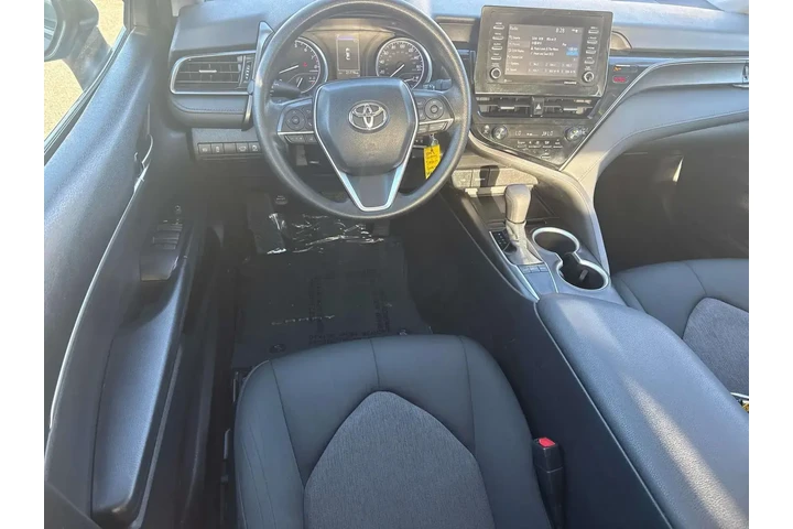 $25540 : Toyota Camry 2022 LE 4dr Sed image 8