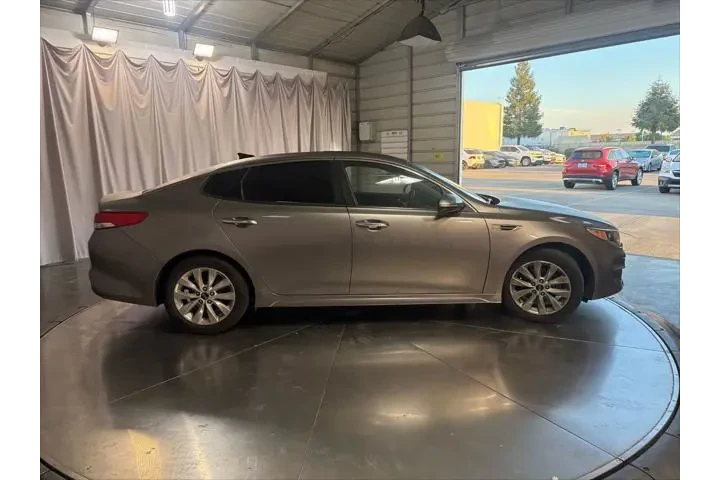$11999 : Kia Optima 2016 EX 4dr Sedan image 3