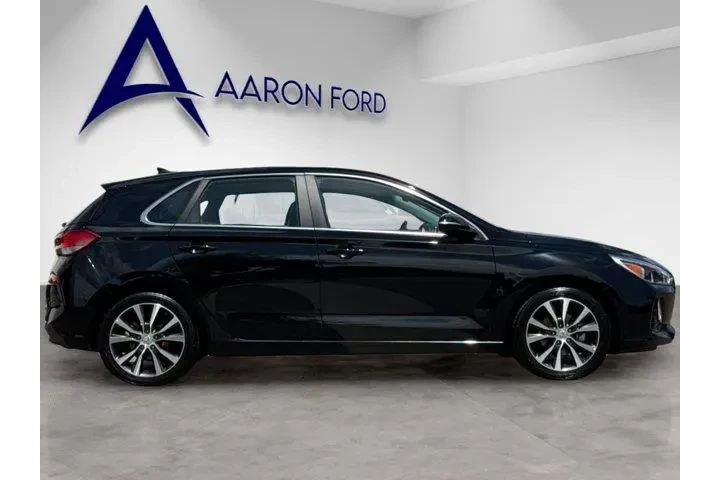 $13213 : Hyundai ELANTRA GT 2020 4dr image 7