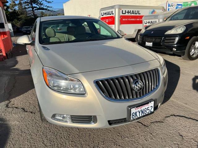 $9900 : 2012 Regal Premium 1 image 3