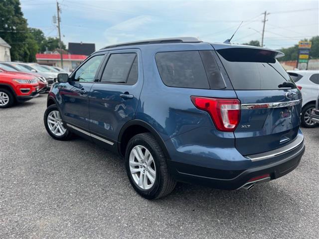 $15990 : 2018 Explorer image 3