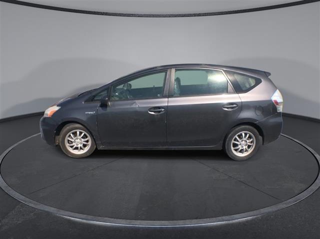 $11500 : PRE-OWNED 2014 TOYOTA PRIUS V image 5