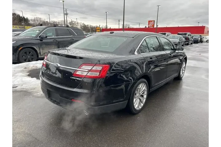 $15900 : Ford Taurus 2019 Limited 4dr image 4