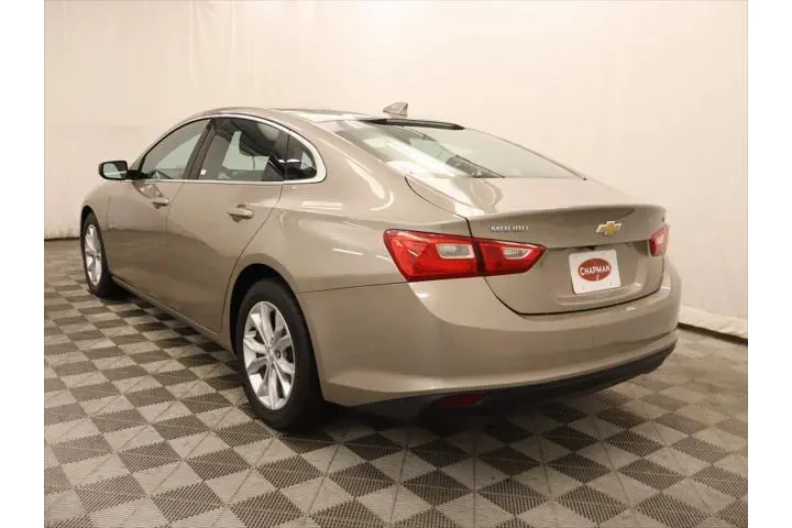 $15999 : Chevrolet Malibu 2023 LT 4dr image 3