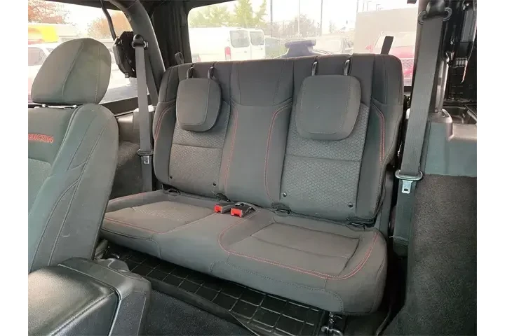 $32988 : Jeep Wrangler 2020 4x4 Rubic image 7