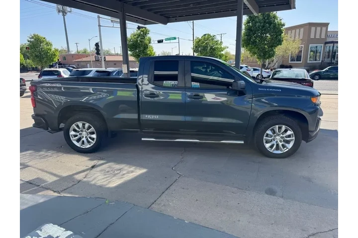 2021 Silverado 1500 Custom Do image 4