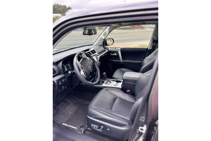 $25500 : Toyota 4Runner Limited image 3