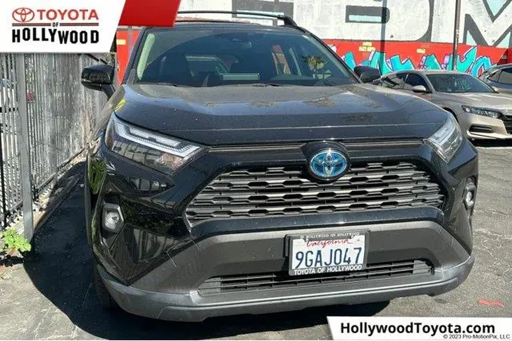 $35140 : Toyota RAV4 Hybrid 2023 AWD image 1